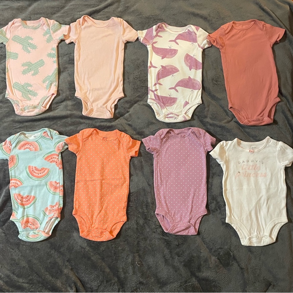 Carter’s 12m Onesie Set of 8 New